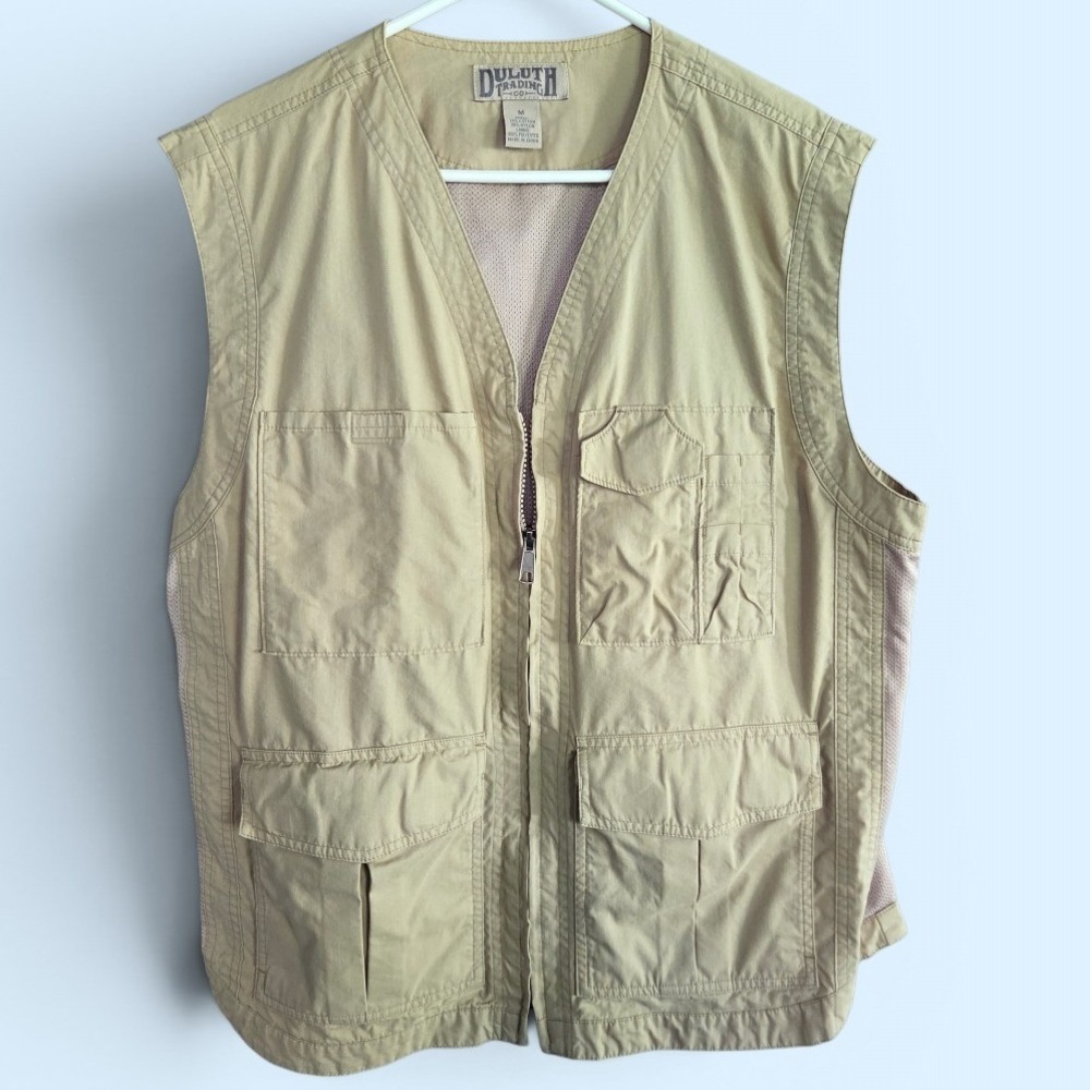 Duluth‎ Trading Co Utility Vest Mens Size M Outdoor Fishing Photographer Pockets
